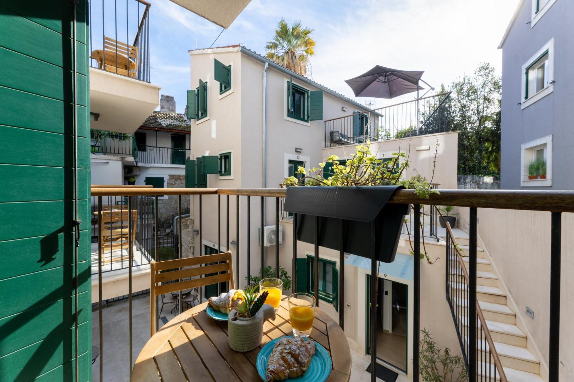 Apartments Korta Split Bagian luar foto