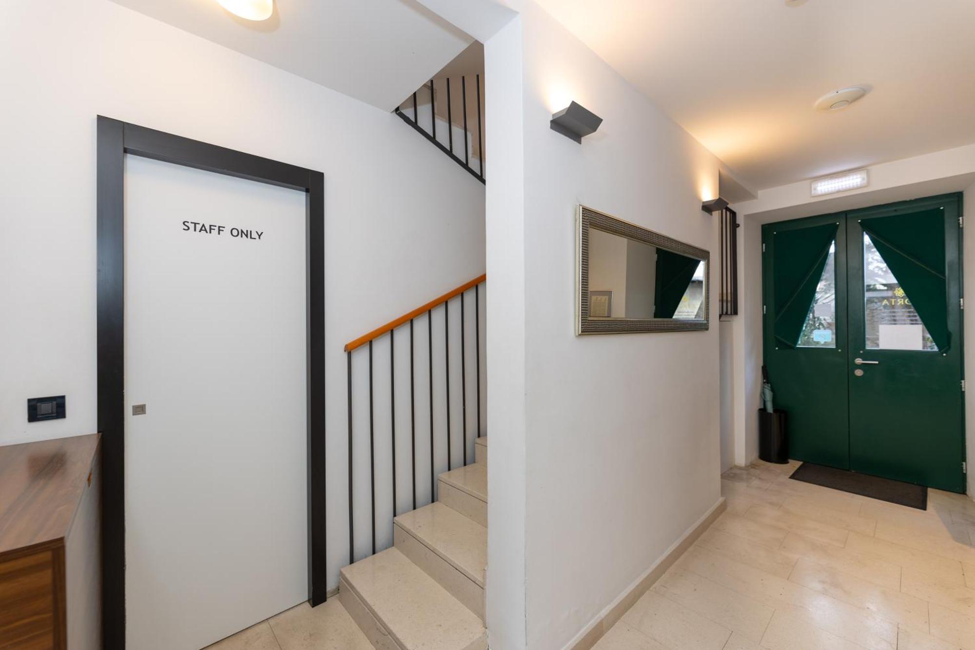 Apartments Korta Split Bagian luar foto