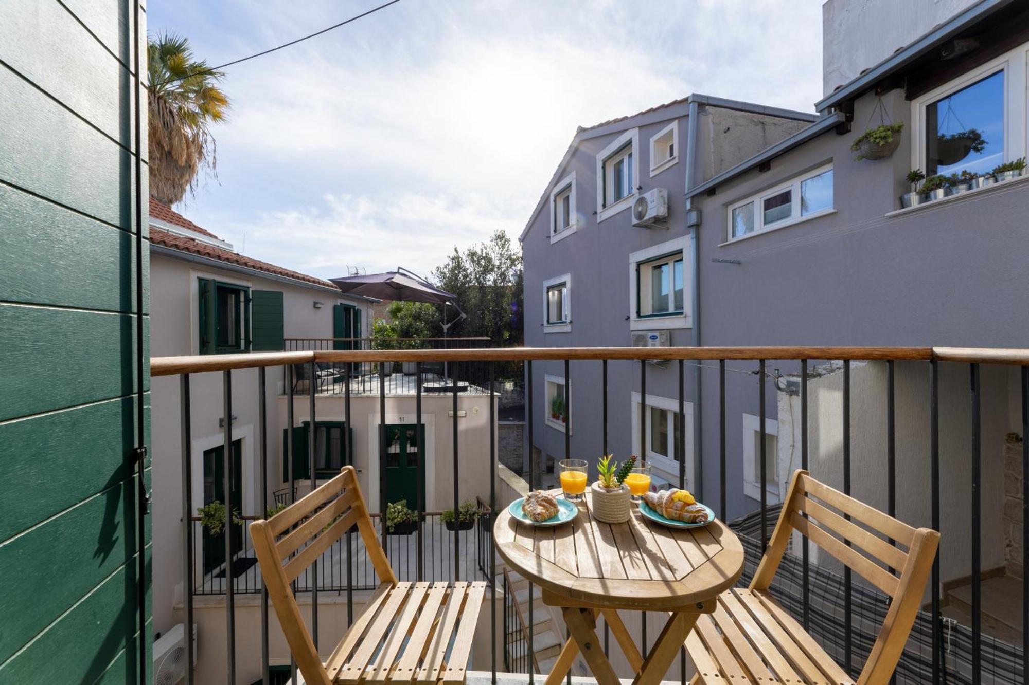 Apartments Korta Split Bagian luar foto